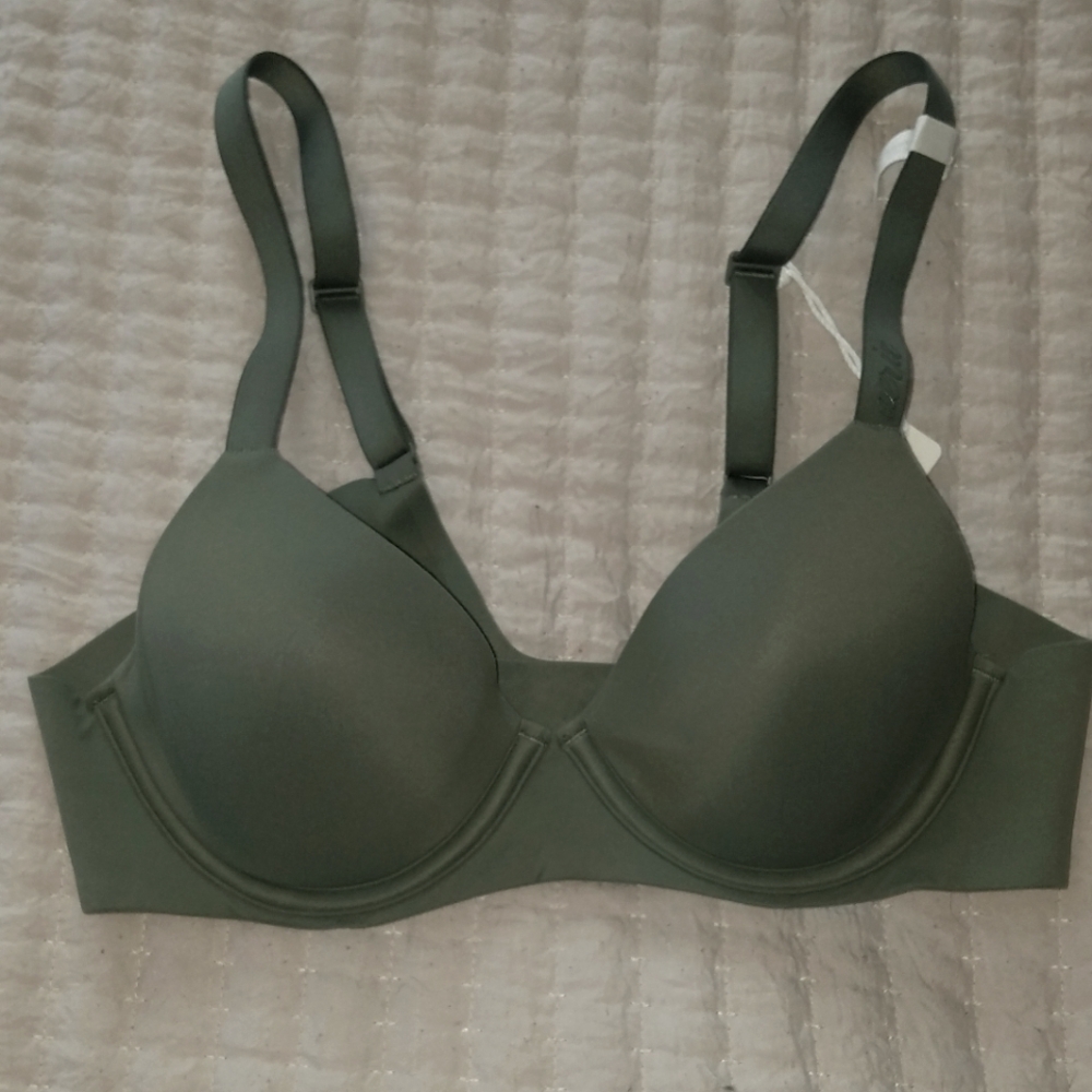 NWT Aerie Smoothez Full Coverage Bra Size 32A